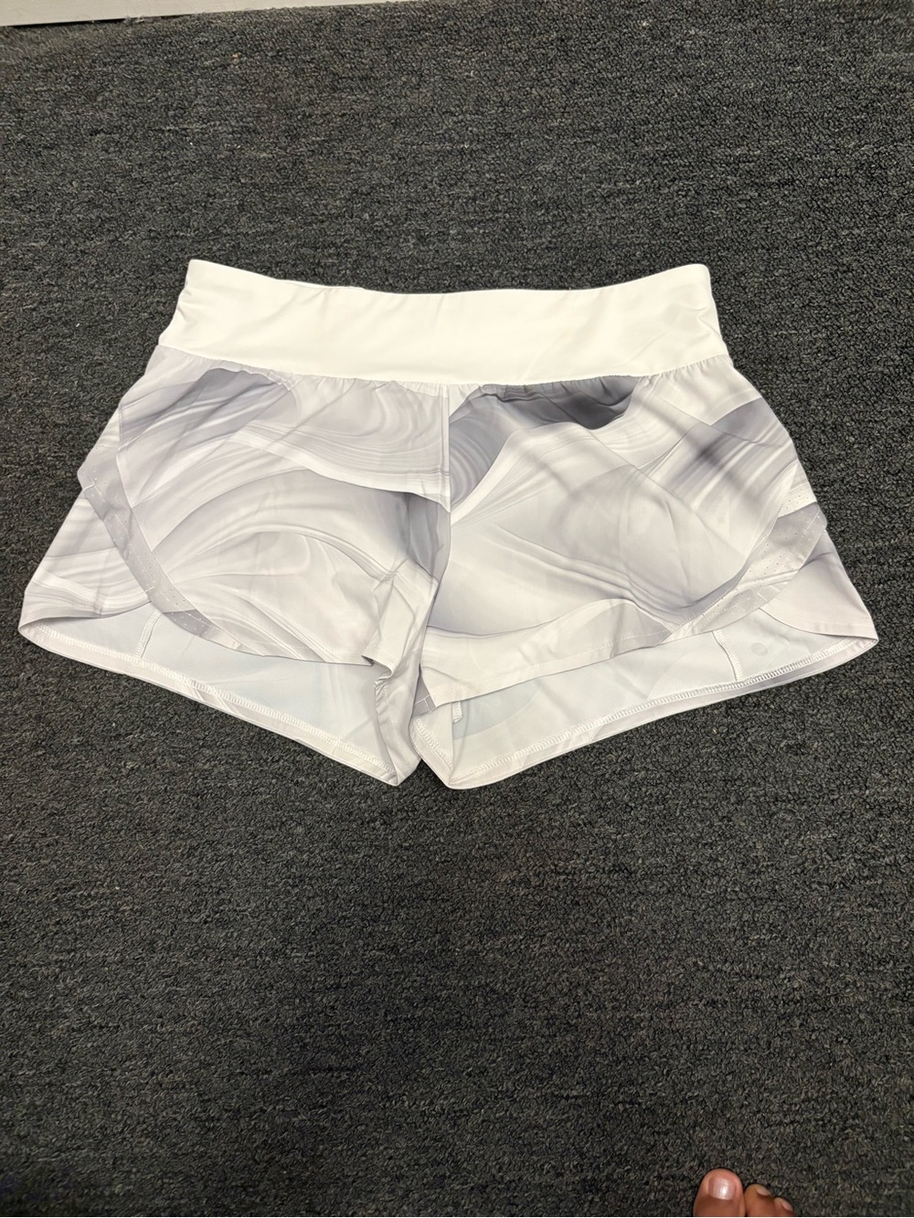 CALIA by Carrie Underwood White Marble-Print Athletic Shorts
